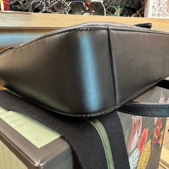 Gucci GG Marmont Medium Insect Black Matelassé Purse - Picture 8 of 13